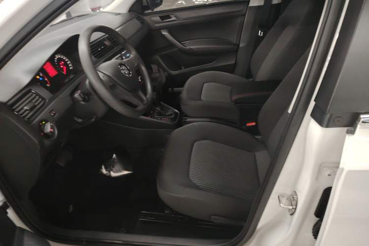 Used Volkswagen Santana 2021 1.5L Automatic Fashion Edition