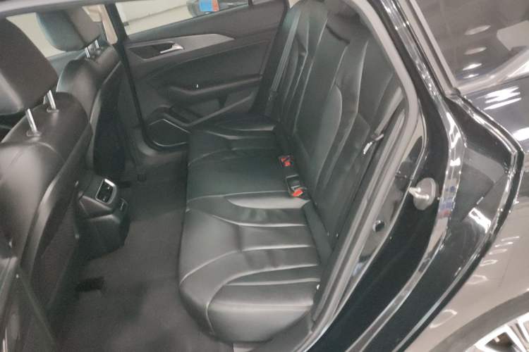 Used Hongqi H5 2022 Classic Model Facelift 1.5T DCT Qiyun Edition
