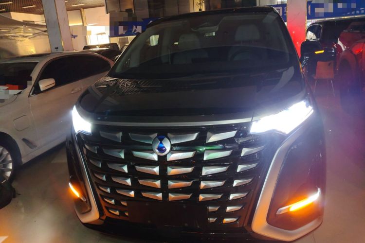 Used Denza D9 2022 DM-i 970 Four-Wheel Drive Prestige Model