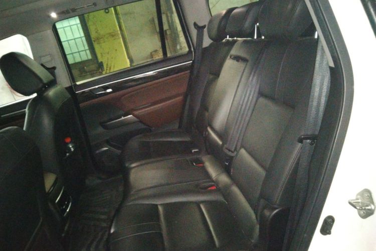 Used GAC Trumpchi GS8 2017 320T Two-Wheel Drive Luxury Smart Connectivity Version (7 Seats)
