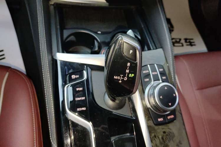 Used BMW 5 Series 2022 Restyled 525Li Luxury Package