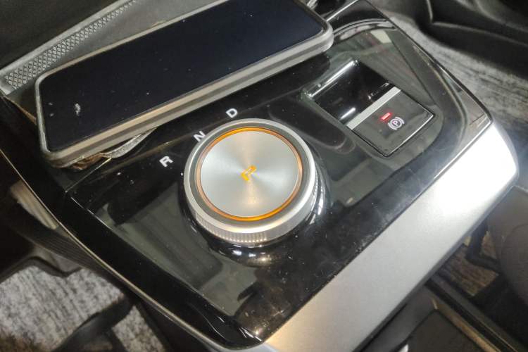 Used MG 4 EV 2023 415 km Range Sea-Faring Champion Edition
