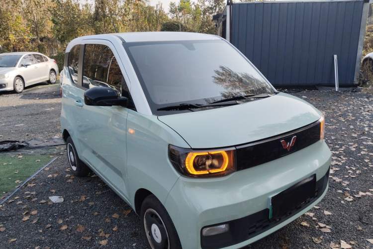 Used Wuling Hongguang MINIEV 2021 Macaron Fashion Model Lithium Iron Phosphate