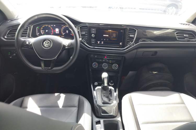 Used Volkswagen T-ROC 2020 280TSI DSG Two-Wheel Drive Comfort Version
