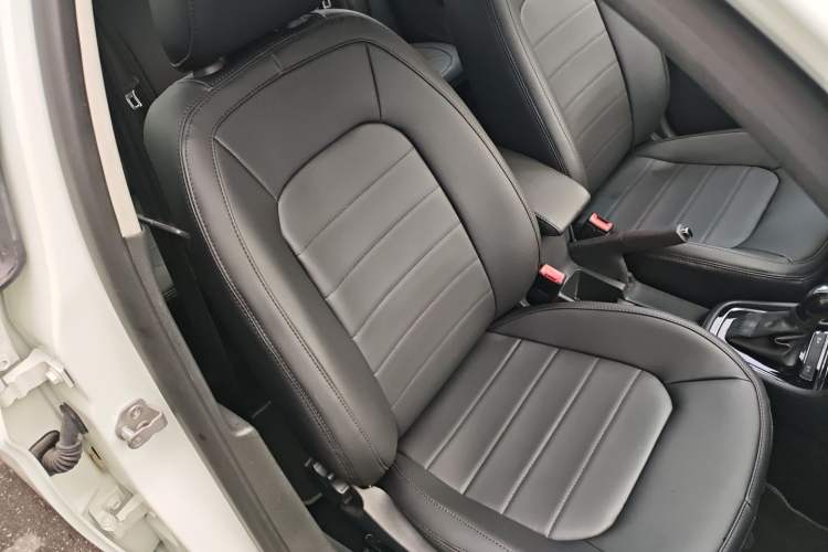 Used Volkswagen Bora 2015 Value Edition 1.6L Automatic Fashion Version