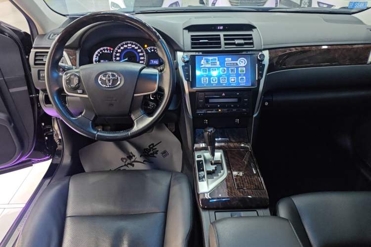 Used Toyota Camry 2015 2.0G Premier Edition