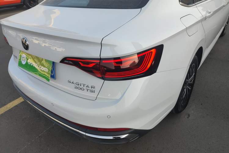 Used Volkswagen Sagitar 2024 200TSI DSG Flyover Edition
