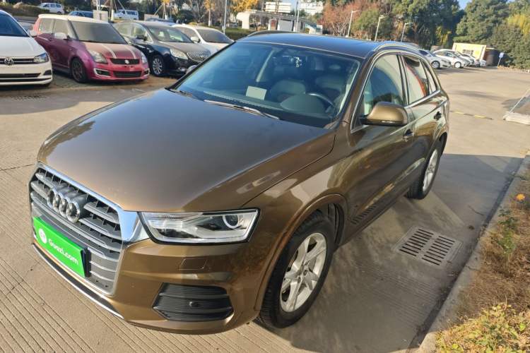 Used Audi Q3 2017 30 TFSI Fashion Model
