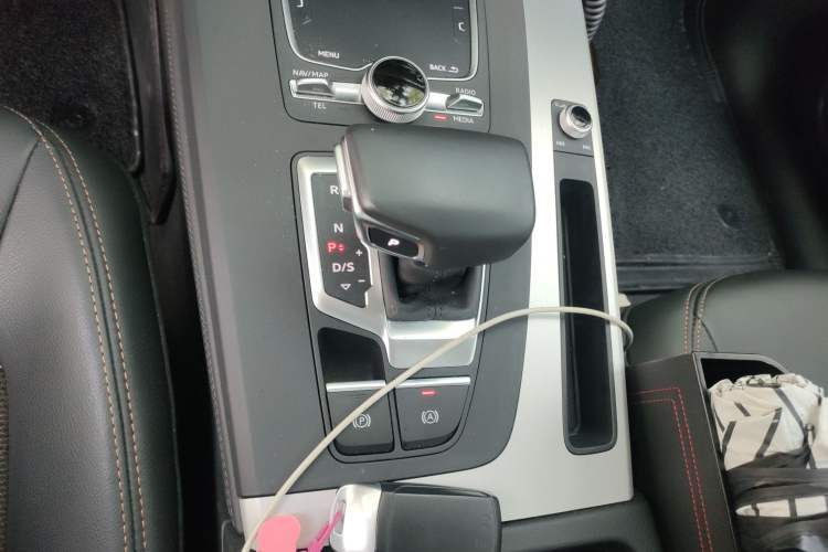 Used Audi Q5L 2018 40 TFSI Prestige Fashion Edition China VI
