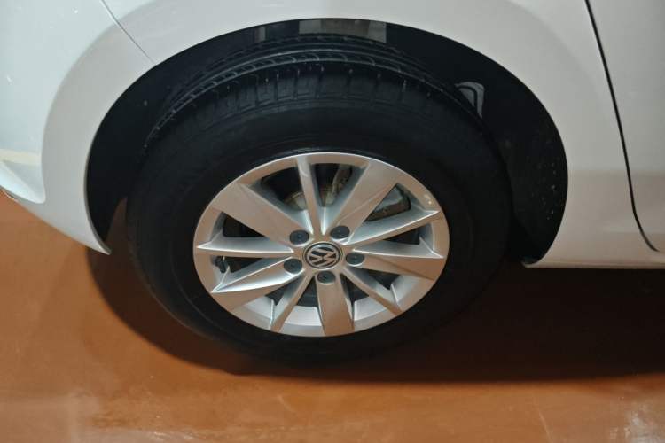 Used Volkswagen Golf 2016 1.6L Automatic Fashion Model