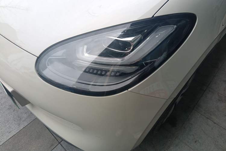 Used Wuling Bingo 2023 410 km Lingxi Deluxe Edition
