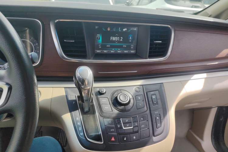 Used Buick GL8 2018 28T Comfort Model China VI Standard
