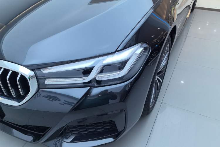 Used BMW 5 Series 2022 Restyled 530Li Leading Edition M Sport Package
