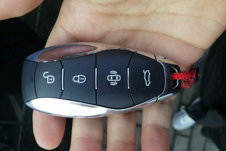 Used Hongqi HS5 2023 2.0T Qixiang Pro Edition