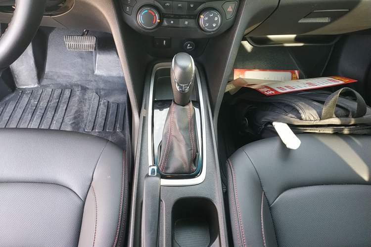 Used Chevrolet Monza 2020 Light Hybrid RS 330T Automatic Comfort Edition