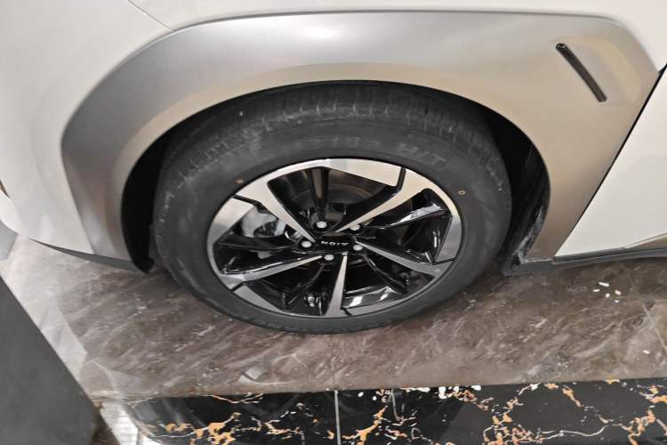 Used AION Y 2022 Plus 70 Smart Edition