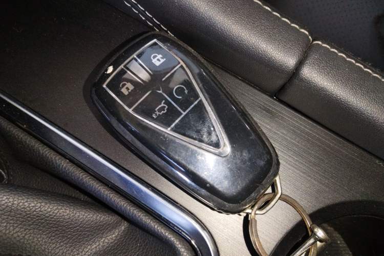 Used Changan CS75 PLUS 2020 1.5T Automatic Luxury Version
