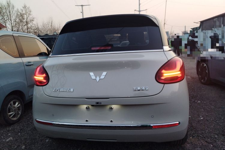 Used Wuling Bingo 2023 410 km Lingxi Deluxe Edition
