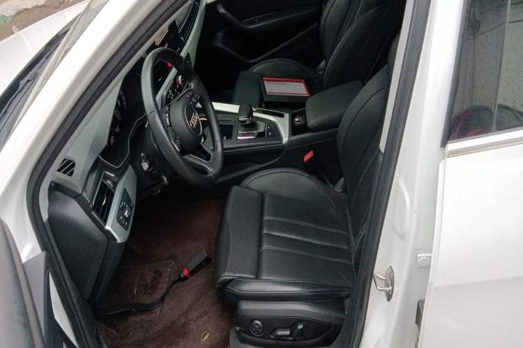 Used Audi A4L 2020 40 TFSI Fashion Dynamic Model
