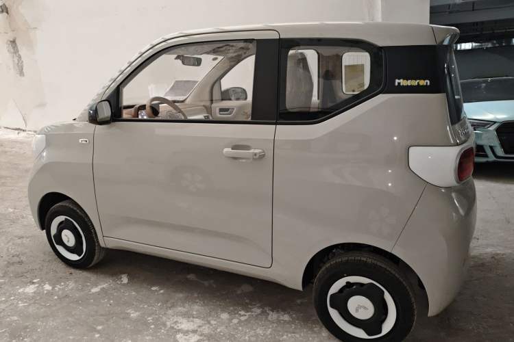 Used Wuling Hongguang MINIEV 2024 3rd Generation 215km Youth Edition

