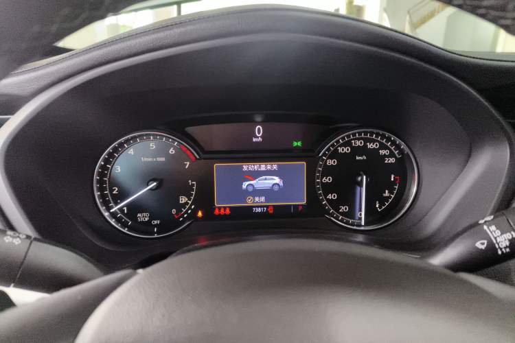 Used Cadillac XT4 2022 28T Two-Wheel-Drive Luxury Version
