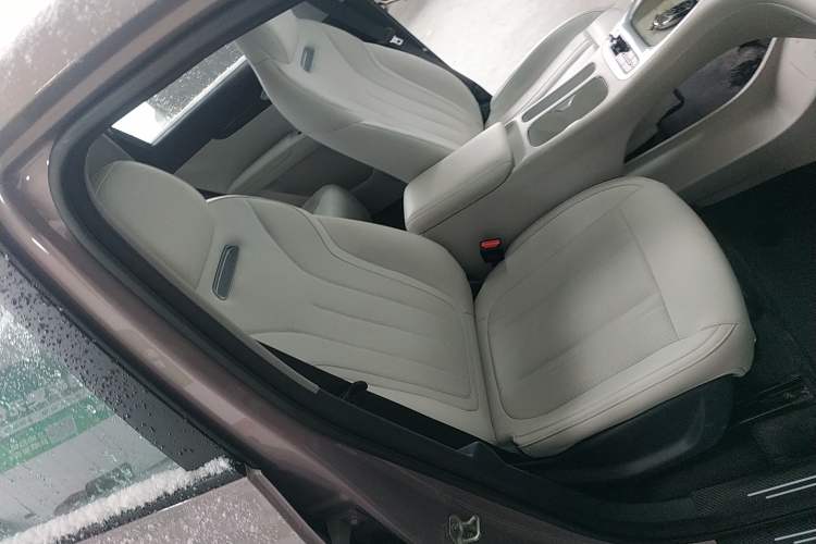 Used  Geome 2025 310km Youth Edition
