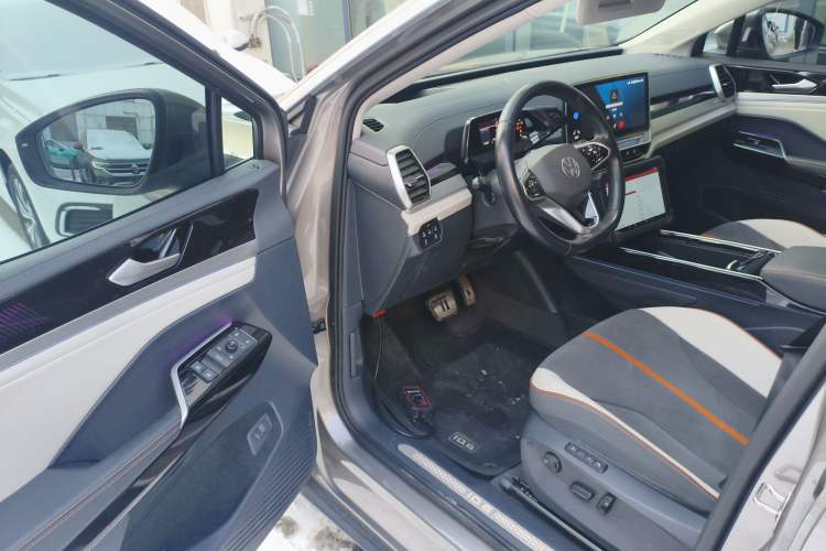 Used Volkswagen ID.6 CROZZ 2022 Long-Range PRO Edition