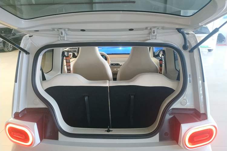 Used Wuling Hongguang MINIEV 2024 3rd Generation 215km Youth Edition