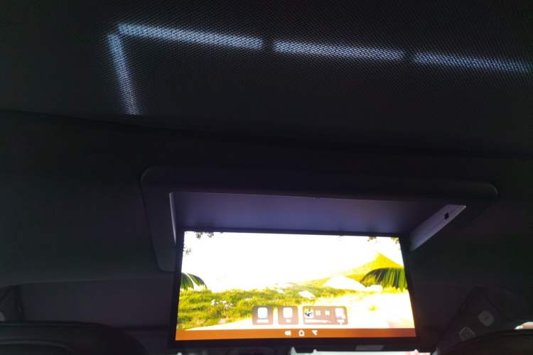 Used  12 2025 Ultra Extended-Range Edition
