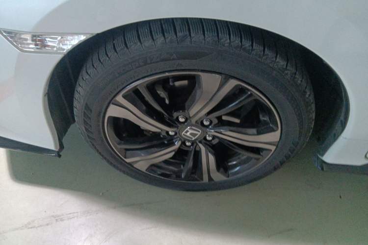 Used Honda Civic 2021 HATCHBACK 220TURBO CVT Trendy Cool Edition