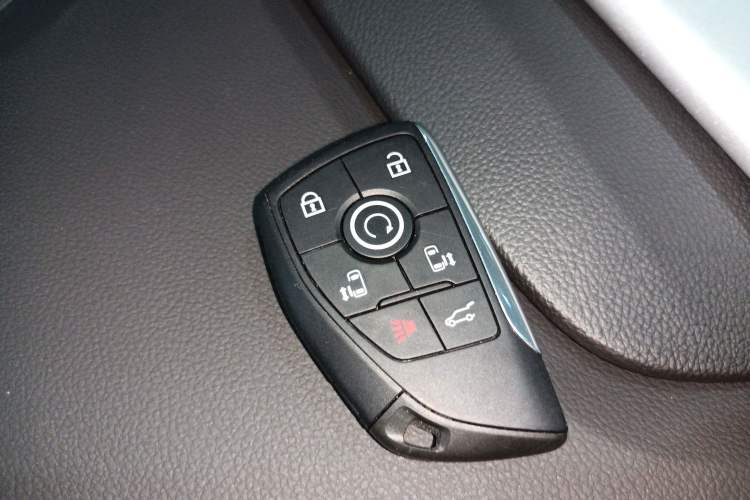 Used Buick GL8 New Energy 2025 Lu Shang Smart Enjoyment Edition 7-Seater