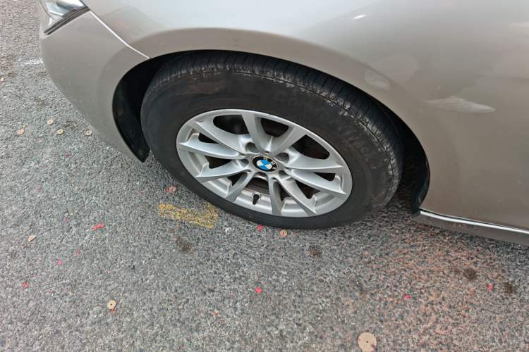 Used BMW 3 Series 2016 316i Fashion Model
