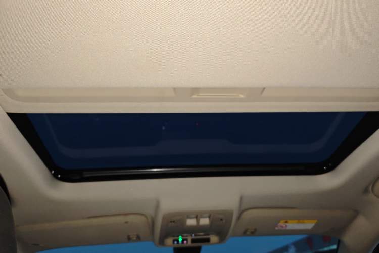 Used Buick Verano 2018 Sedan 20T Dual-Clutch Elite Model
