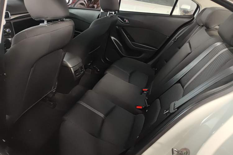 Used Mazda Mazda 3 Axela 2017 Sedan 1.5L Automatic Luxury Model Emission Standard China V