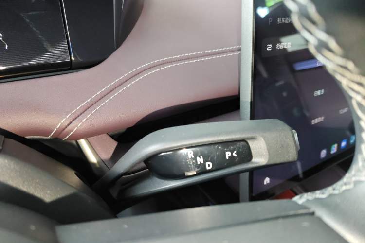 Used  SU7 2024 Rear-Drive Long-Range Intelligent Driving Version