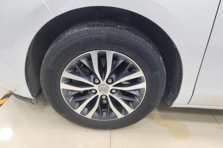 Used Buick GL8 2018 ES 28T Luxury Model China VI Standard
