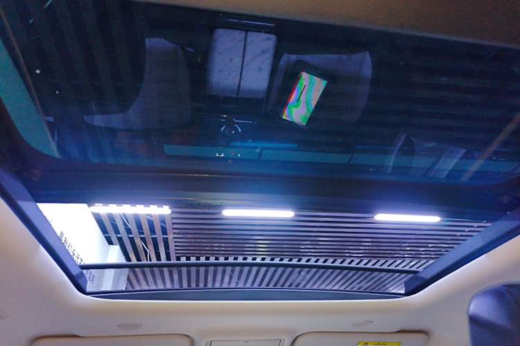 Used Land Rover Range Rover Evoque 2021 Range Rover Velar L 249PS R-Dynamic First Edition
