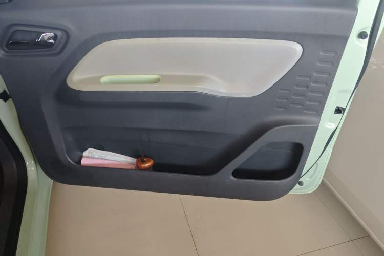 Used Wuling Hongguang MINIEV 2022 Macaron Premium Model – Lithium Iron Phosphate