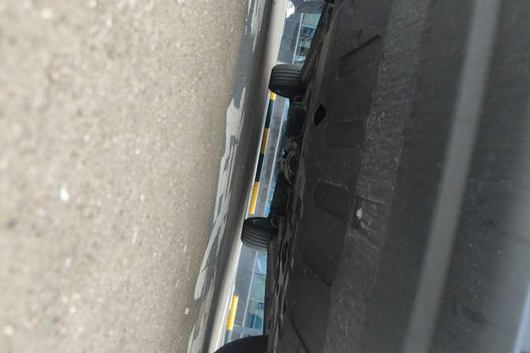 Used Chery Tiggo 8 L 2024 2.0T Two-Wheel Drive Prestige Version 5 Seats
