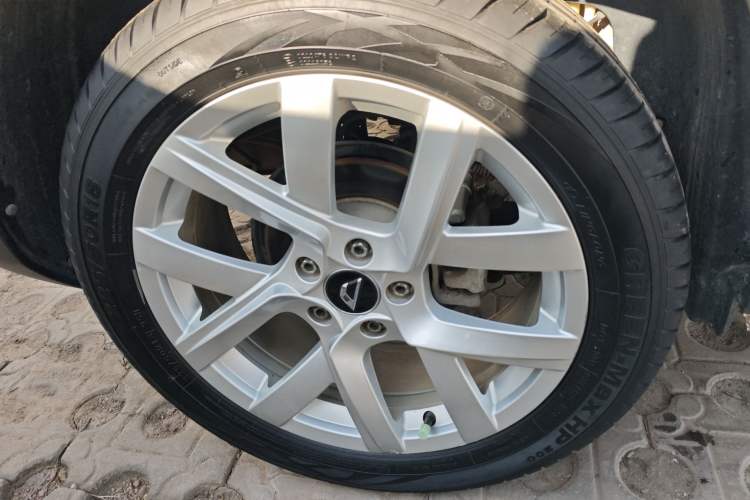 Used Jetta VS5 2019 280TSI Automatic Enjoyment Model
