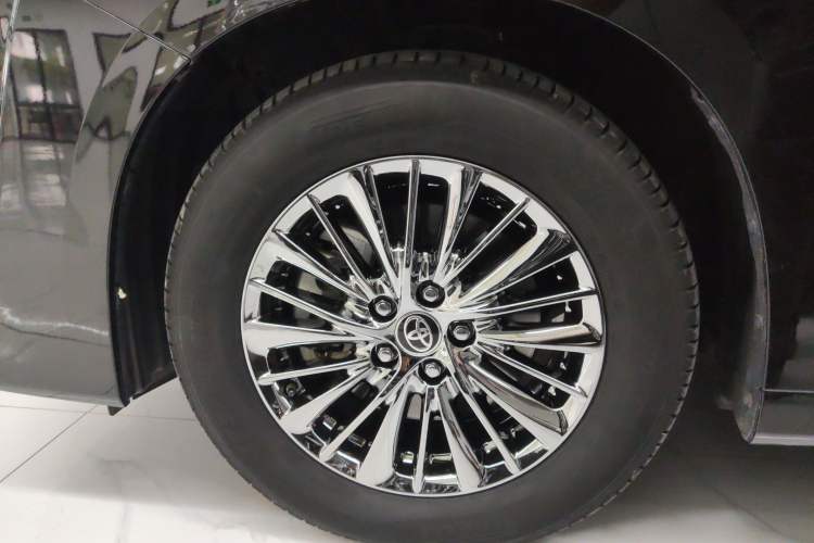 Used Toyota Vellfire 2019 Dual-Engine 2.5L HV Prestige Edition
