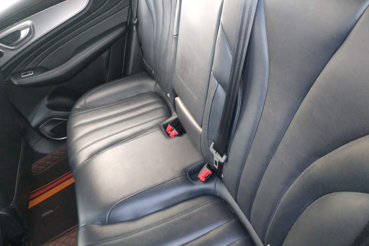 Used Roewe RX5 MAX 2019 400TGI Automatic 4G Connect Luxury Edition
