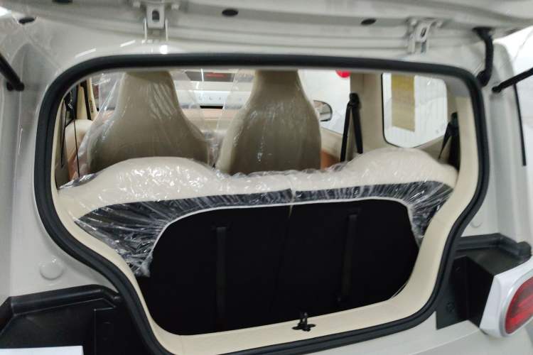 Used Wuling Hongguang MINIEV 2024 3rd Generation 215km Youth Edition
