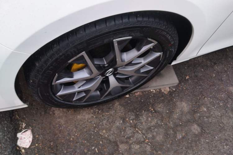 Used GAC Trumpchi EMPOW 2021 270T DCT J15 Version
