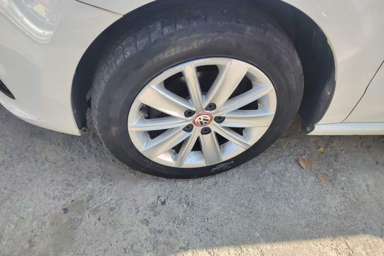 Used Volkswagen Polo 2014 1.6L Automatic Comfort Edition