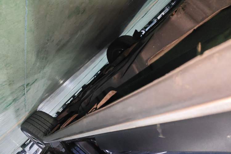 Used  Grand Commander 2018 2.0T Four-Wheel Drive Enjoyment Edition China VI
