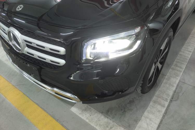 Used Mercedes-Benz GLB 2022 Updated GLB 200 Fashion Edition
