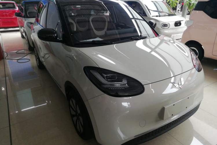 Used Wuling Bingo 2023 333 km Lingxi Connected+ Version
