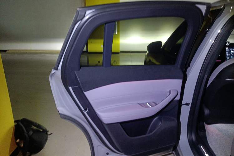 Used Nio EC6 2024 75 kWh
