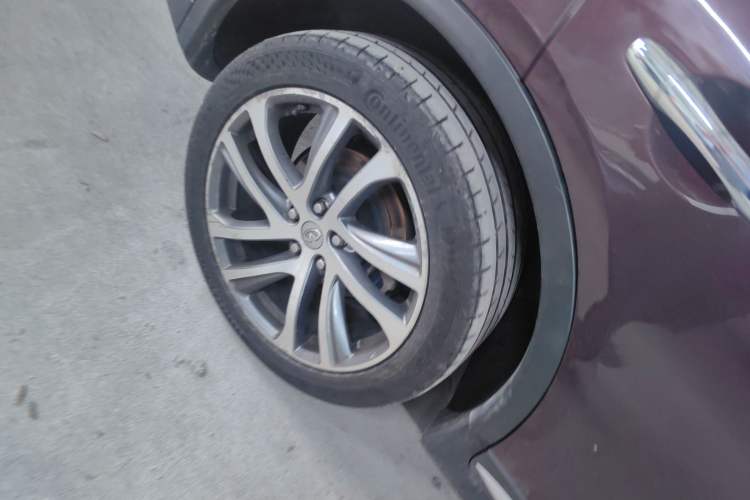 Used Infiniti QX50 2015 2.5L Luxury Edition
